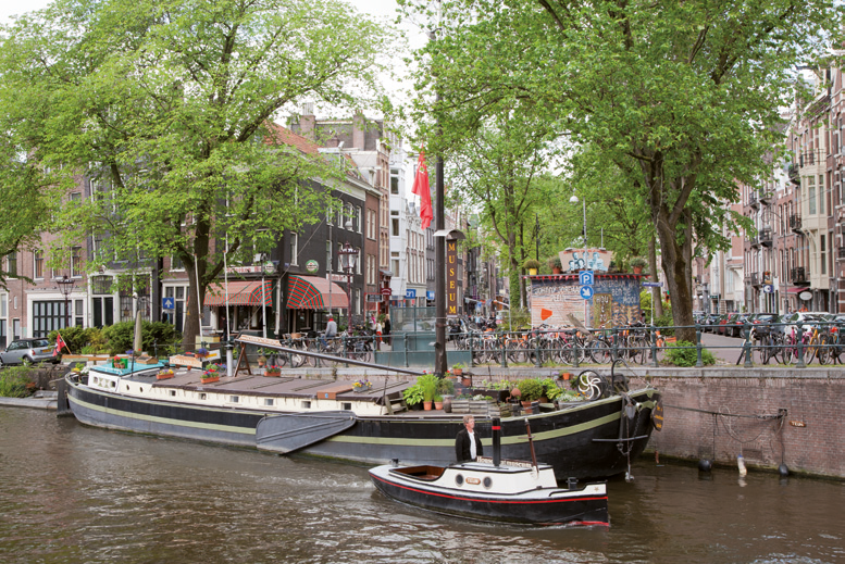 Doen: wandelen langs woonboten én naar het Woonbootmuseum voor weinig