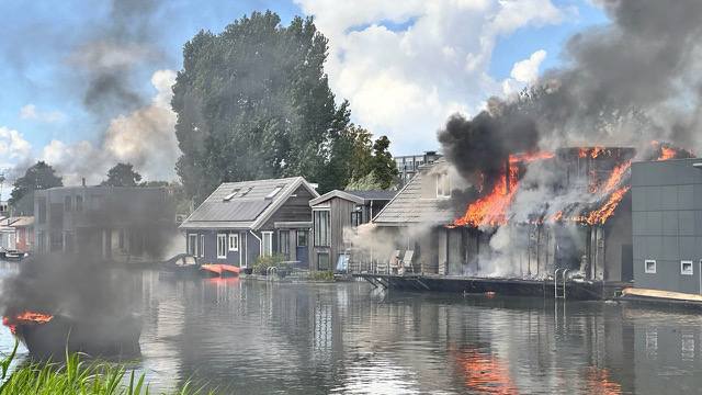 Verwoestende brand in Purmerend
