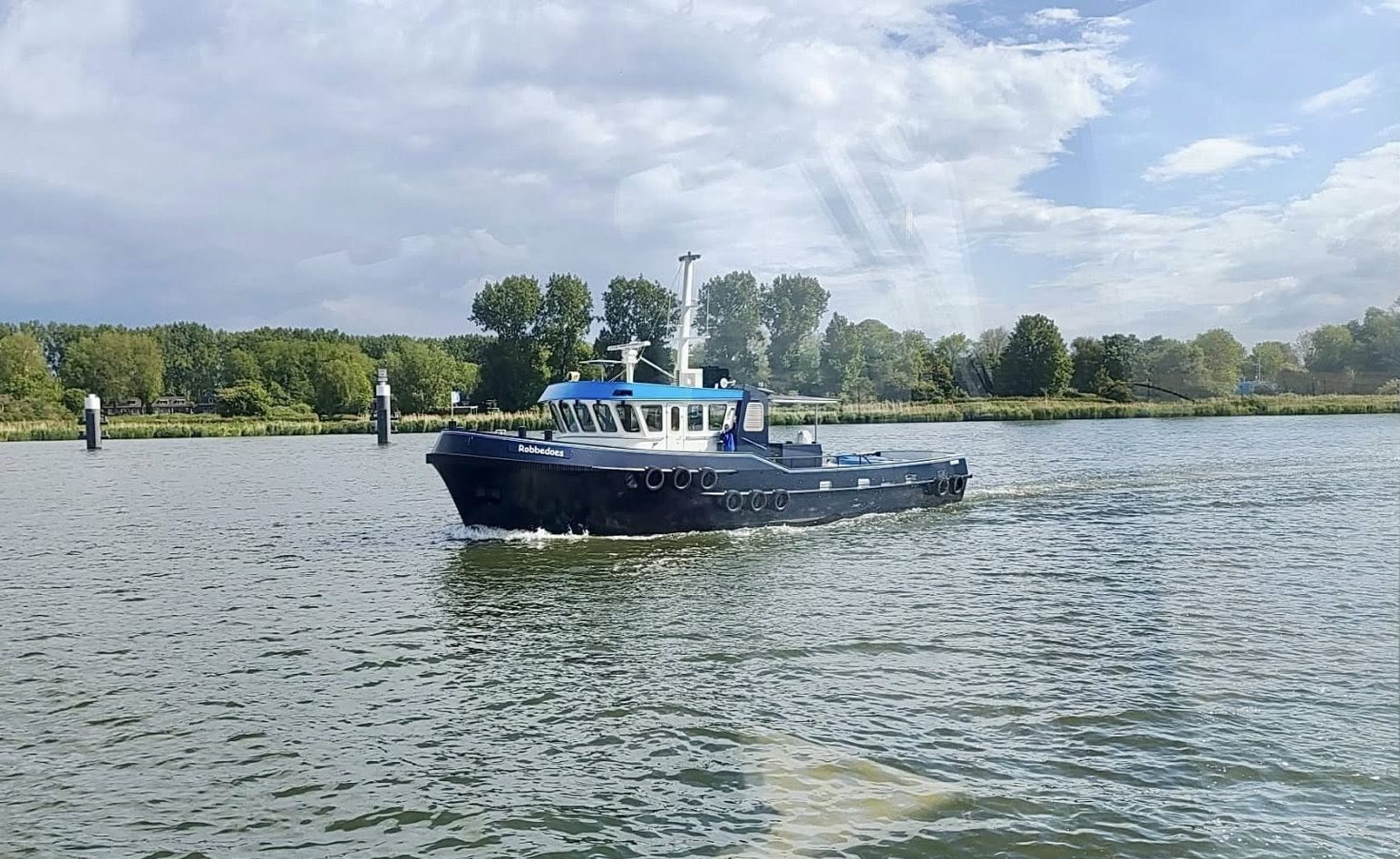 Sleepboot Robbedoes_1