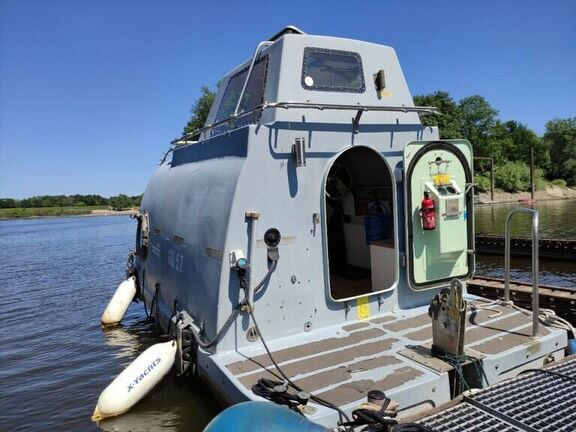 ~ Tiny floating ~ 
Hello dear Vlot team :) 
We wanted to share an example of tiny floating spaces. This is former life boat 'Gorch Pott'. It’s located in our Harbour in the south of Hamburg.
The life boat was retired from the German navy and bought in 2019. The owners then converted it to a ecological tiny boat as a holiday get away.
On the last picture you can see a before and after picture. 

Many greetings from Hamburg! 
Carla - @hausboot_hafen_hamburg

----------
#binnenkijken #tinyhouse #tinyfloatinghome #tinyfloatinghouse #tinyliving #tinyfloat #lifeboat